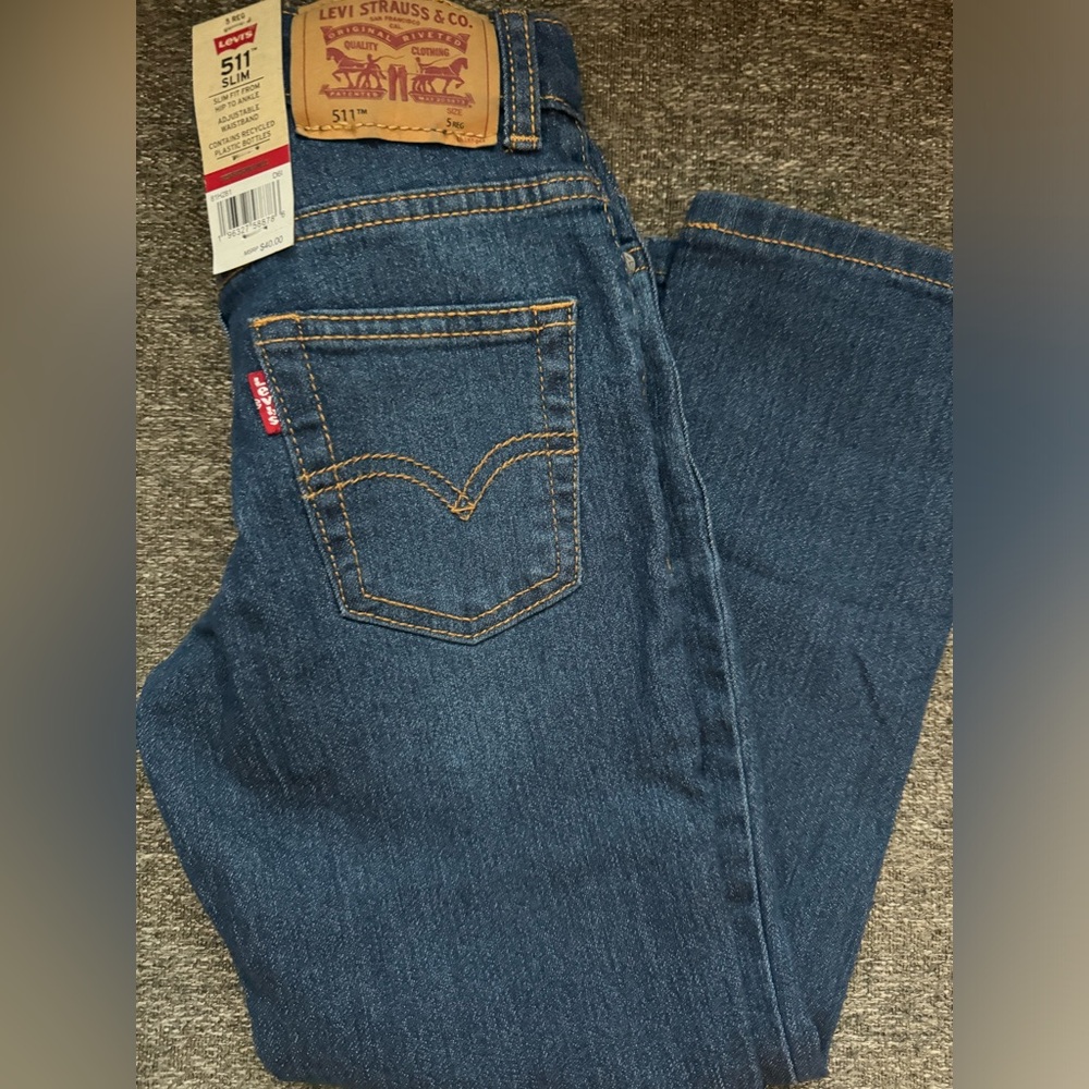 Boys Levi’s Slim Fit Jeans - Picture 2 of 2